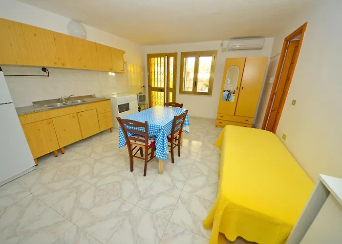 Semesterbostad Oasi Marina di San Gregorio