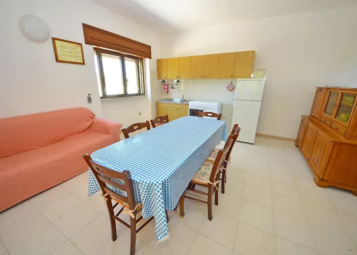 Semesterbostad Oasi Marina di San Gregorio