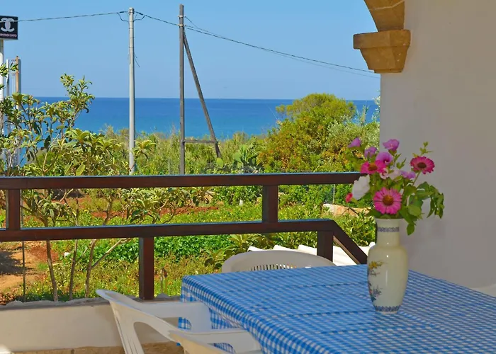 Oasi Marina di San Gregorio